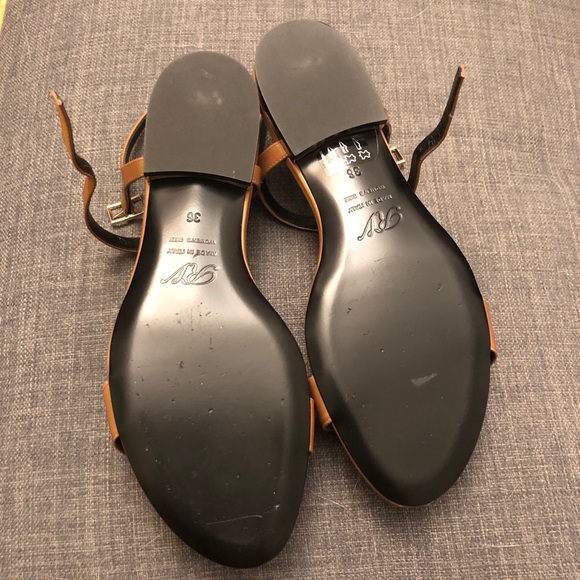 Brand new sandals - Picture 3 of 4